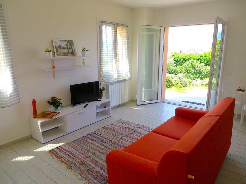Africa Apartment Stresa Exterior photo